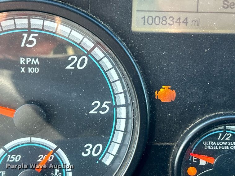 image for item EK3585 2016 Freightliner  Cascadia 125 Evolution semi truck