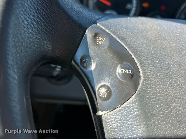 image for item EK3585 2016 Freightliner  Cascadia 125 Evolution semi truck