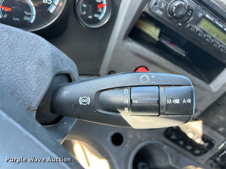 image for item EK3585 2016 Freightliner  Cascadia 125 Evolution semi truck