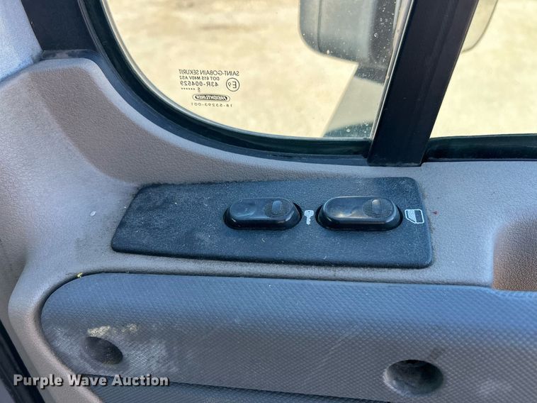 image for item EK3585 2016 Freightliner  Cascadia 125 Evolution semi truck