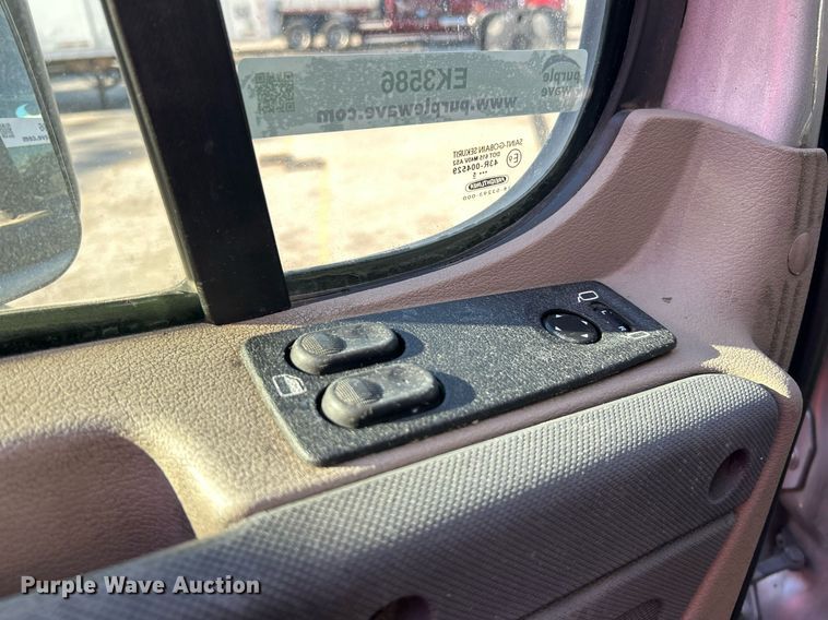 image for item EK3586 2016 Freightliner Cascadia 125 Evolution  semi truck