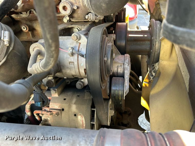 image for item EK3586 2016 Freightliner Cascadia 125 Evolution  semi truck