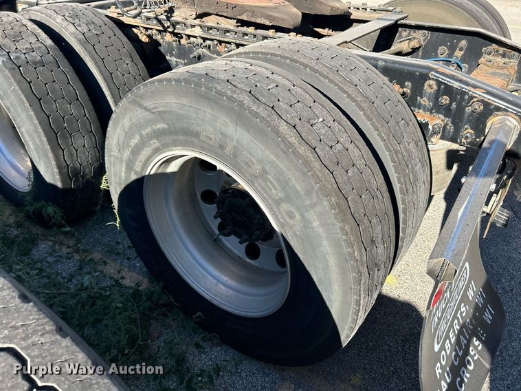 image for item EK3586 2016 Freightliner Cascadia 125 Evolution  semi truck