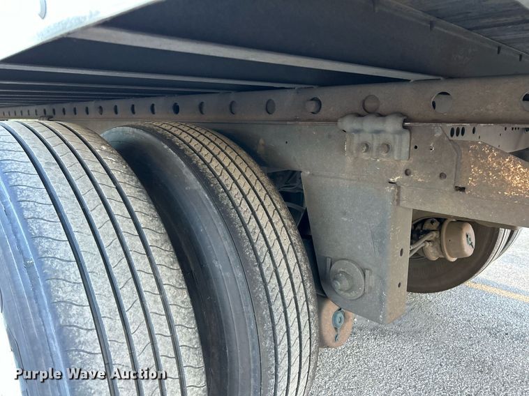 image for item EK3587 2012 Great Dane  CPL-3314-20053 dry van trailer