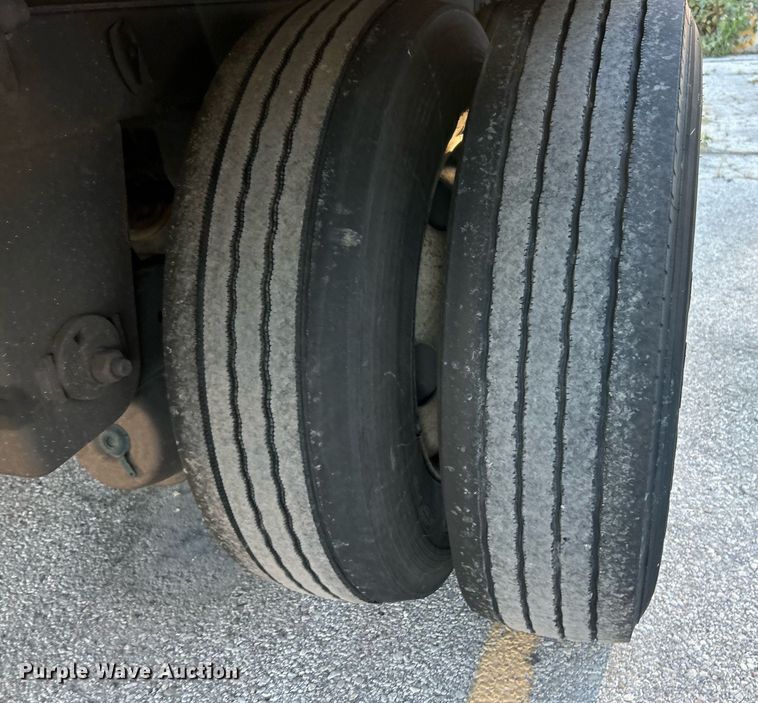 image for item EK3587 2012 Great Dane  CPL-3314-20053 dry van trailer