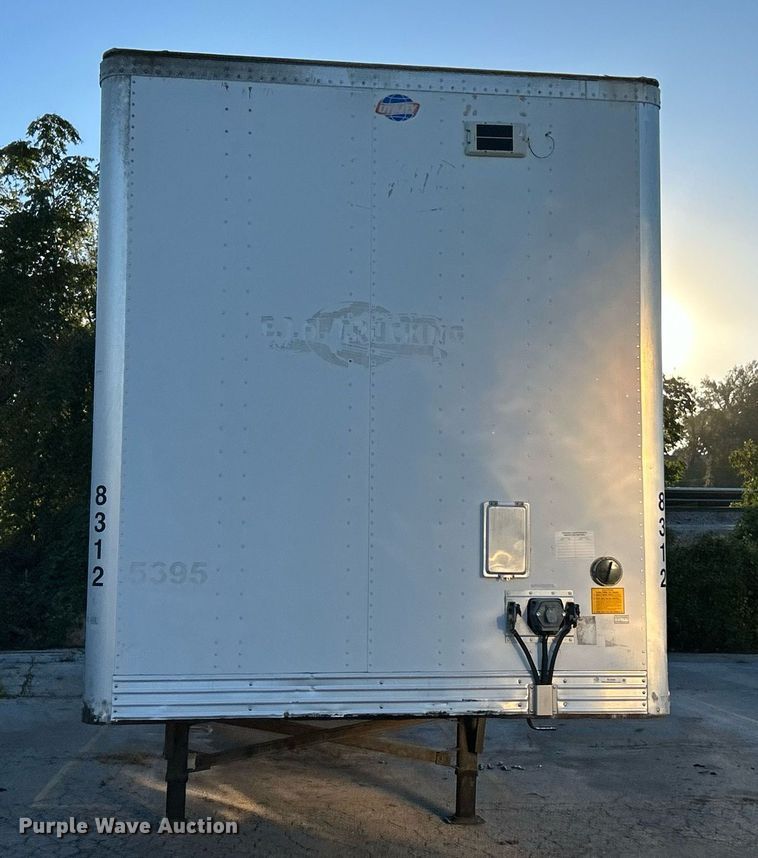 image for item EK3588 2008 Utility Trailer VS2DX dry van trailer