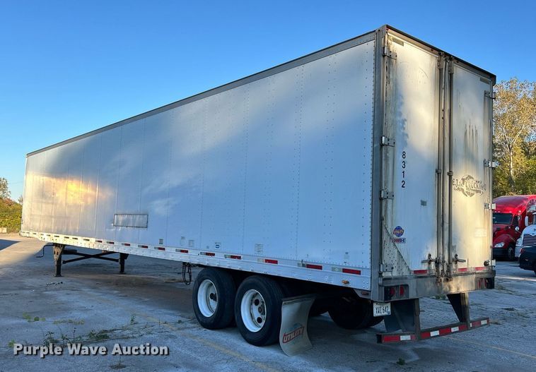 image for item EK3588 2008 Utility Trailer VS2DX dry van trailer