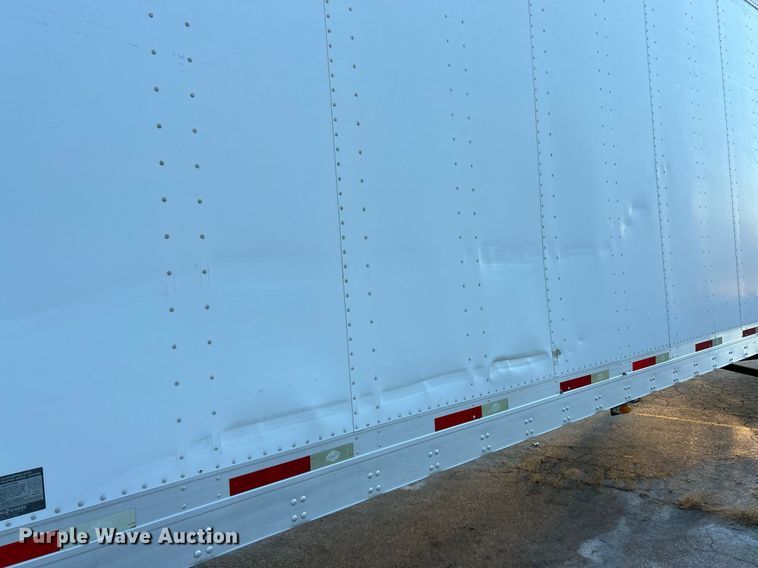 image for item EK3588 2008 Utility Trailer VS2DX dry van trailer