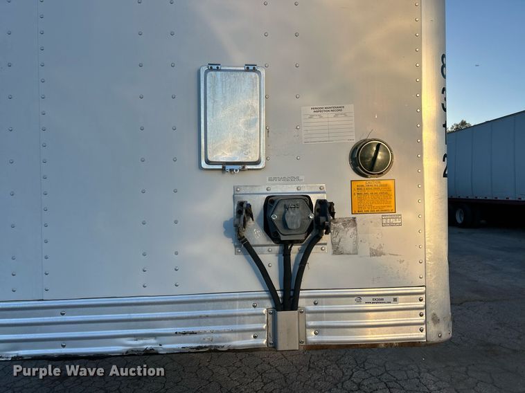 image for item EK3588 2008 Utility Trailer VS2DX dry van trailer