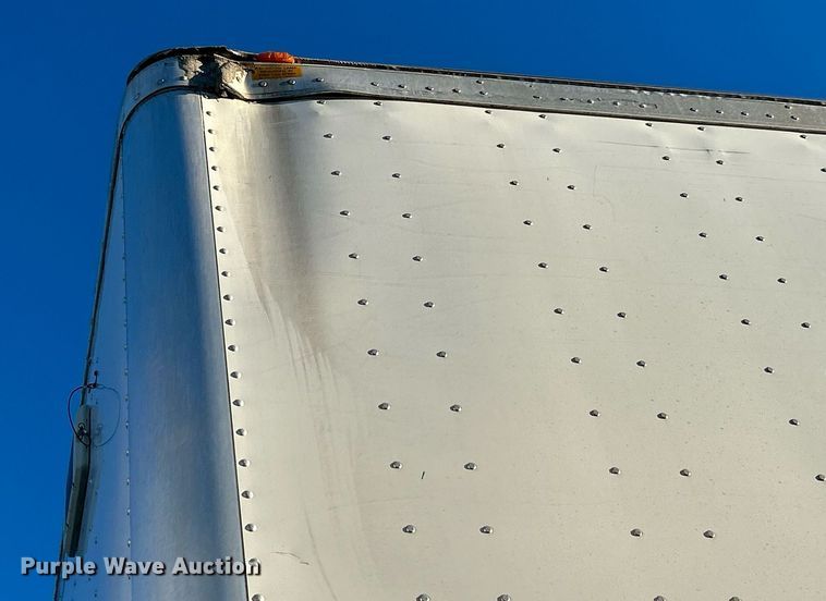 image for item EK3588 2008 Utility Trailer VS2DX dry van trailer