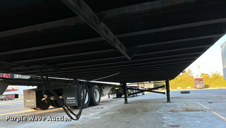 image for item EK3588 2008 Utility Trailer VS2DX dry van trailer