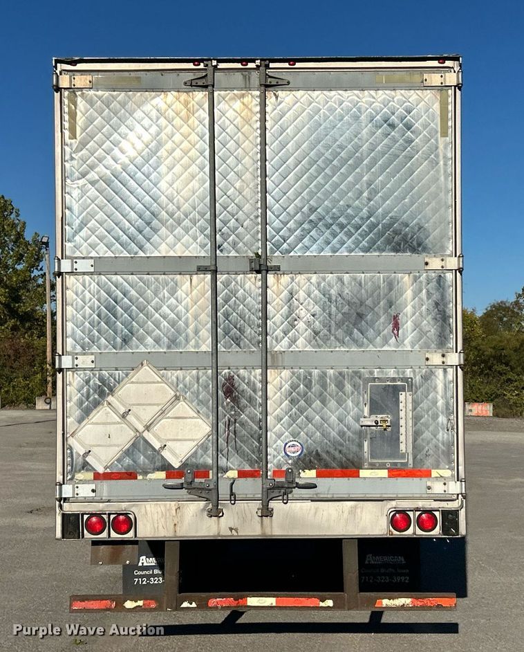 image for item EK3589 2012 Utility Trailer VS2RA refrigerated van trailer