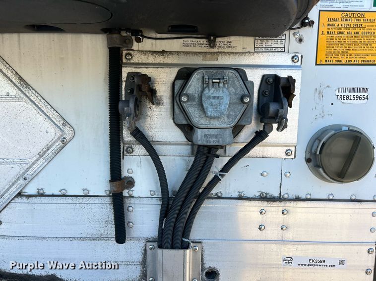 image for item EK3589 2012 Utility Trailer VS2RA refrigerated van trailer