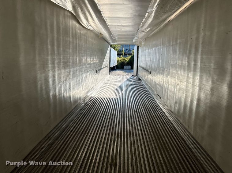 image for item EK3589 2012 Utility Trailer VS2RA refrigerated van trailer