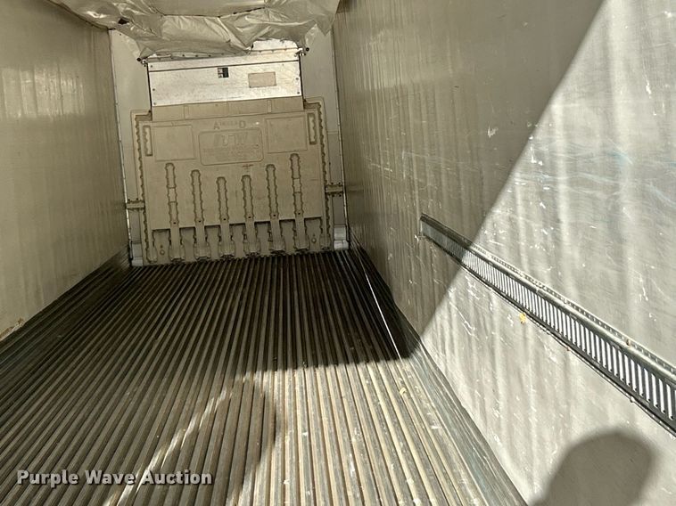 image for item EK3589 2012 Utility Trailer VS2RA refrigerated van trailer