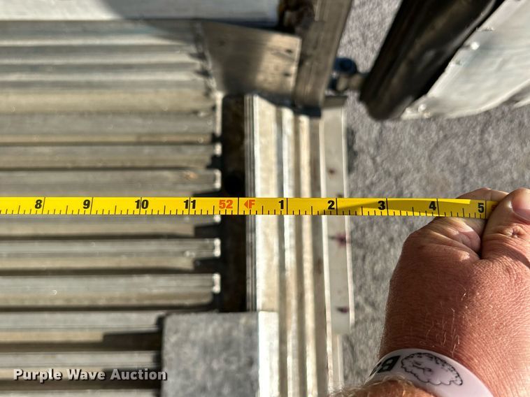 image for item EK3589 2012 Utility Trailer VS2RA refrigerated van trailer