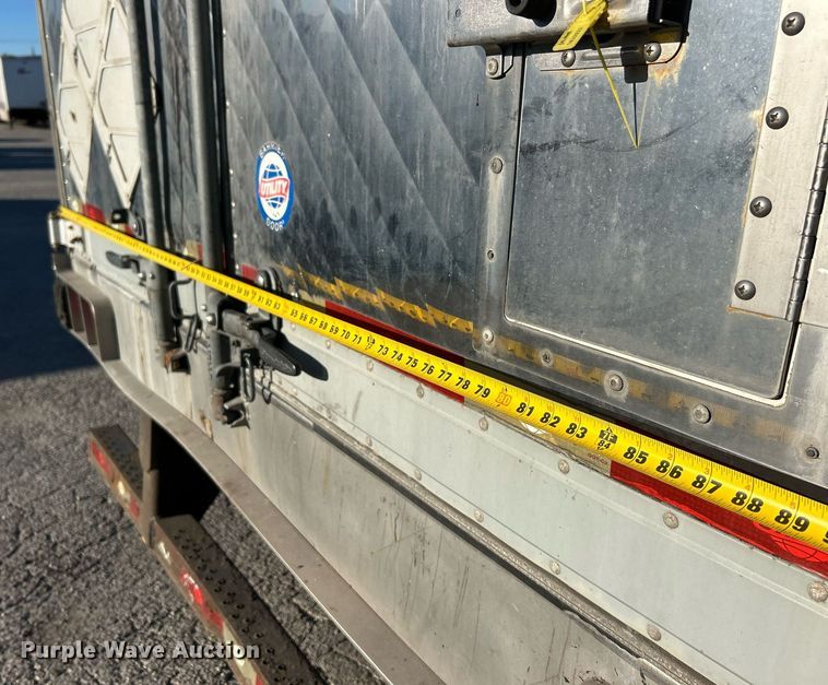 image for item EK3589 2012 Utility Trailer VS2RA refrigerated van trailer