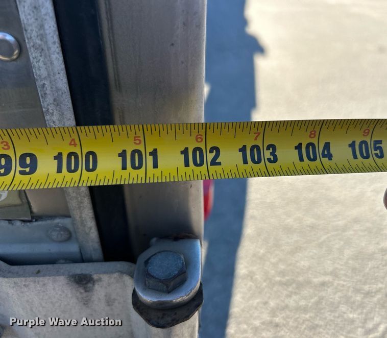 image for item EK3589 2012 Utility Trailer VS2RA refrigerated van trailer