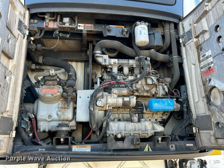 image for item EK3589 2012 Utility Trailer VS2RA refrigerated van trailer