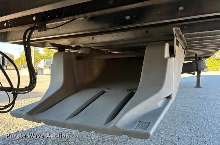 image for item EK3589 2012 Utility Trailer VS2RA refrigerated van trailer