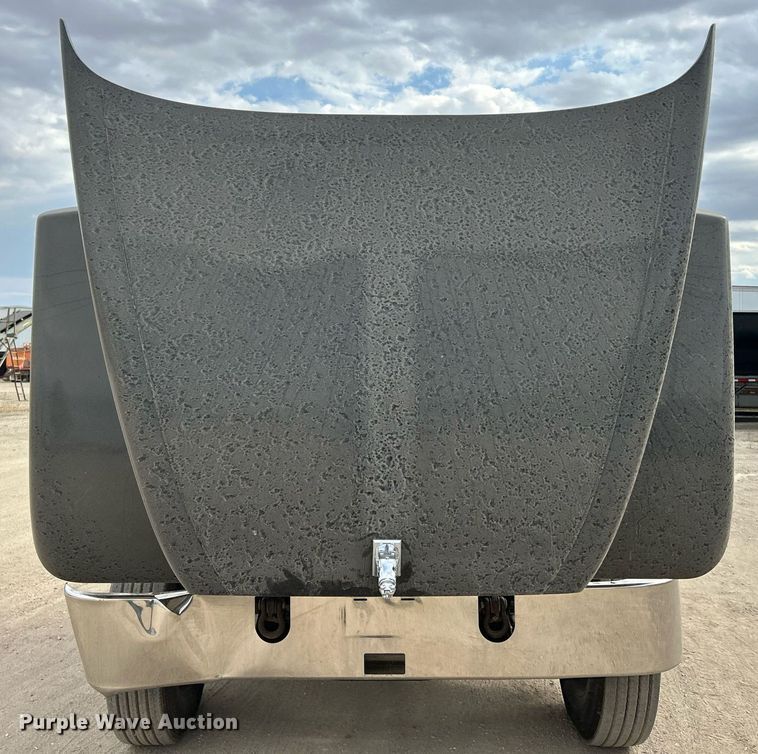 image for item EK3600 1994 Mack CH600 semi truck