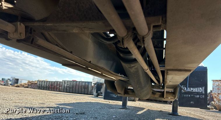 image for item EK3605 1991 Benlee Roll-off TA60DD45 container trailer