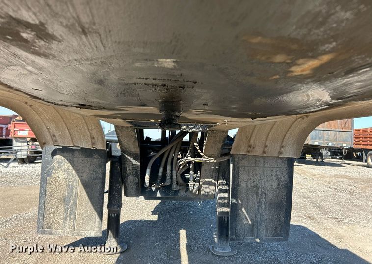 image for item EK3605 1991 Benlee Roll-off TA60DD45 container trailer