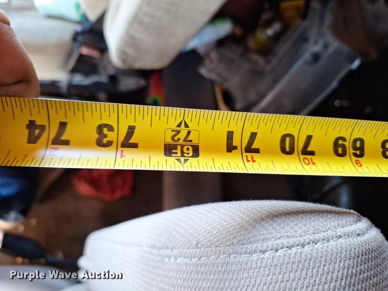 image for item EQ2310 2005 Peterbilt 379 semi truck