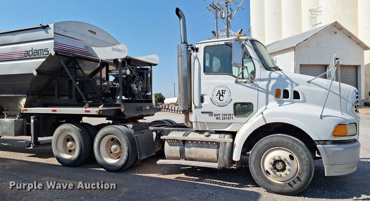 image for item EQ2311 2007 Sterling A-Line semi truck