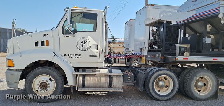 image for item EQ2311 2007 Sterling A-Line semi truck