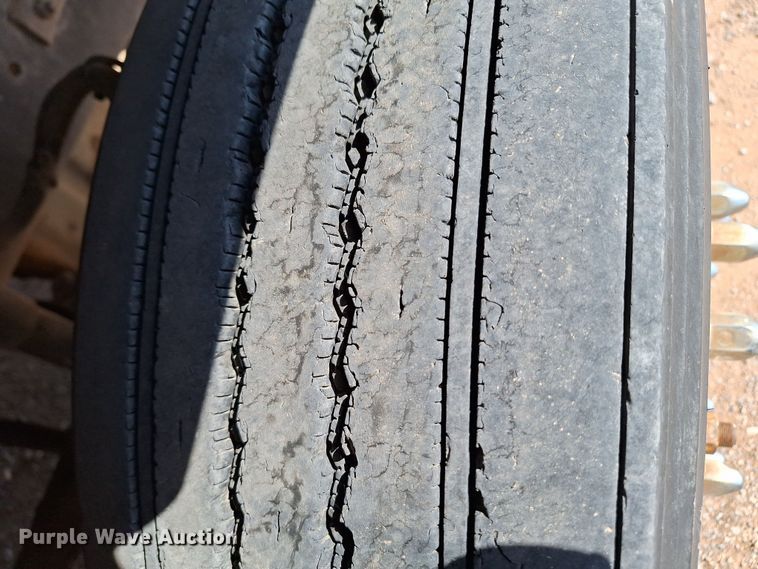 image for item EQ2312 2007 Sterling A-Line semi truck