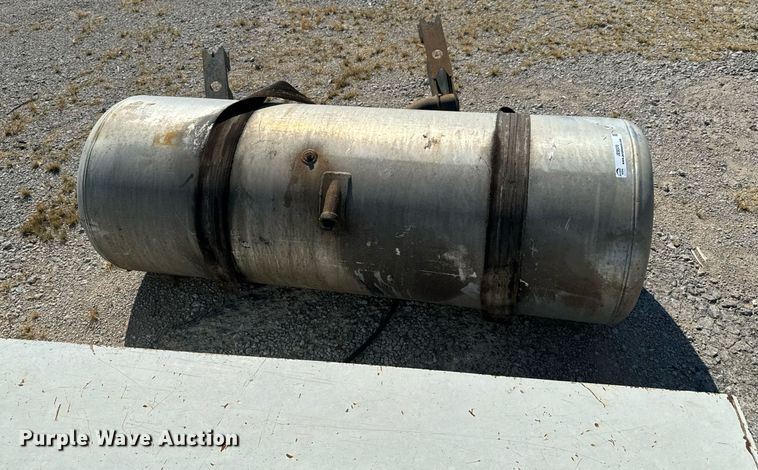 image for item JE9370 Truck parts