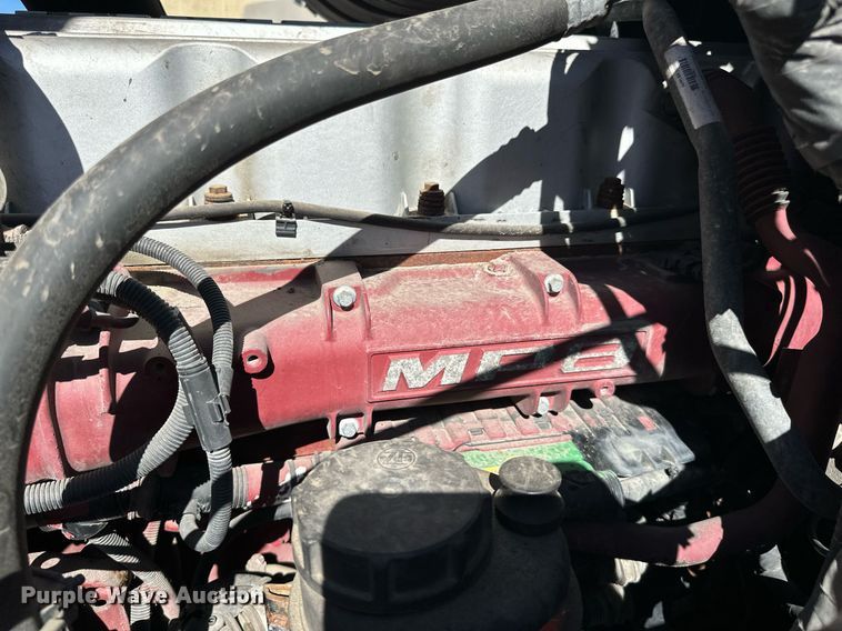 image for item LR9514 2014 Mack CXU613 semi truck