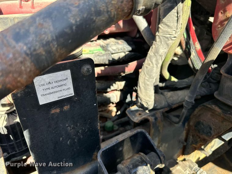 image for item LR9514 2014 Mack CXU613 semi truck