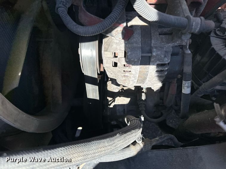 image for item LR9514 2014 Mack CXU613 semi truck