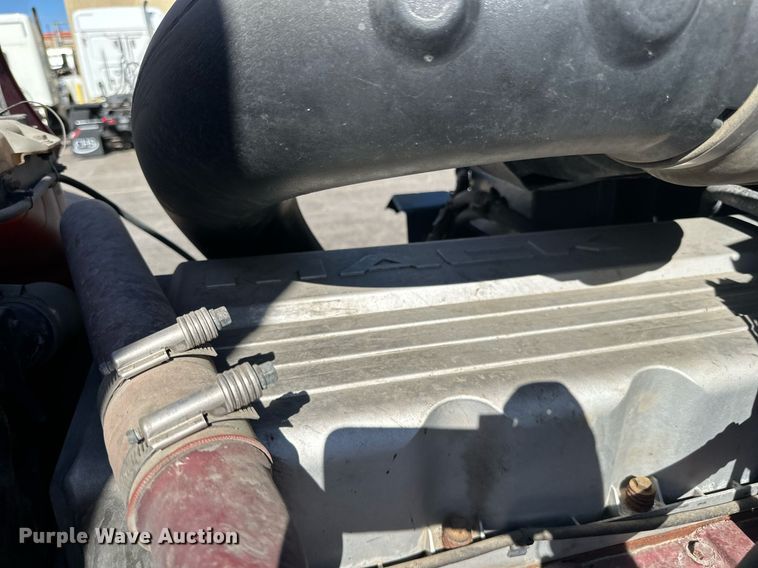 image for item LR9514 2014 Mack CXU613 semi truck