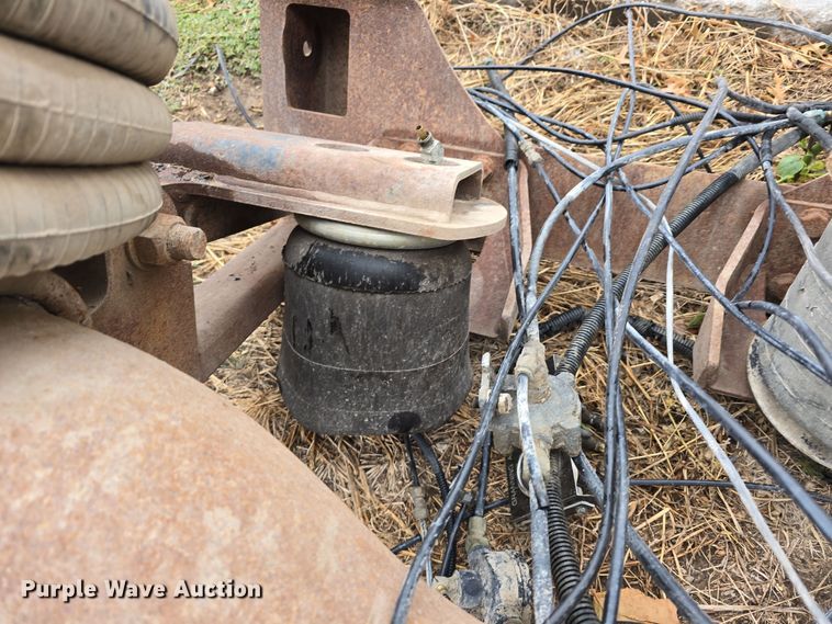 image for item LW9959 Pusher axle