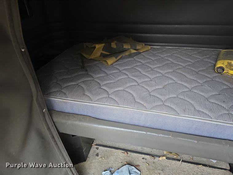 image for item LW9961 (2) 60