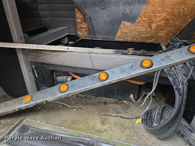 image for item LW9961 (2) 60