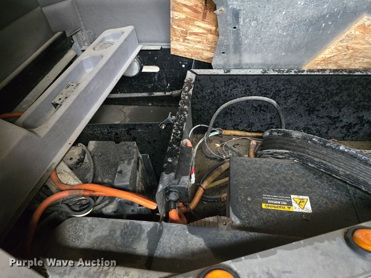 image for item LW9961 (2) 60