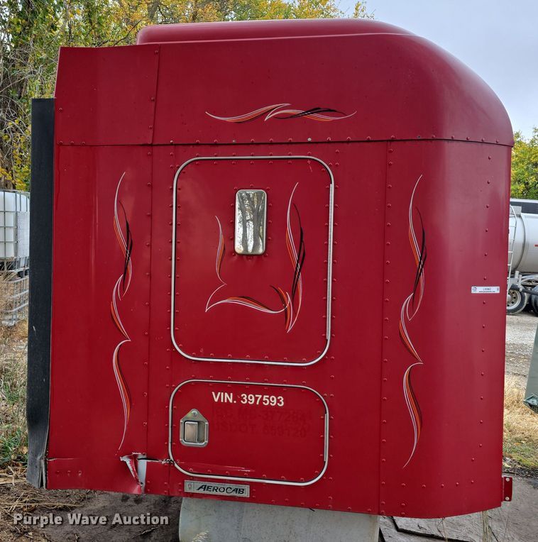 image for item LW9962 Kenworth AeroCab 64