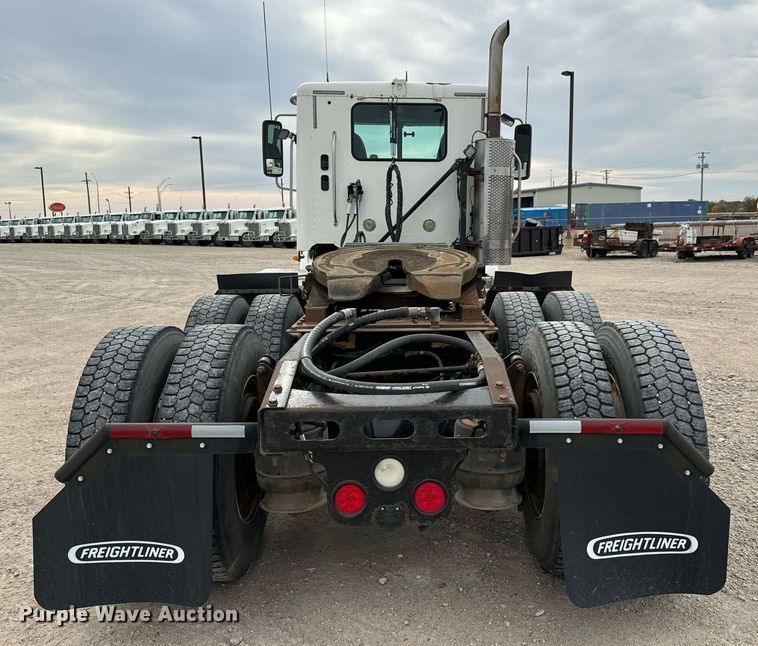 image for item MS9881 2013 Freightliner  Coronado SD 122 semi truck