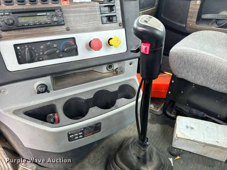 image for item MS9881 2013 Freightliner  Coronado SD 122 semi truck