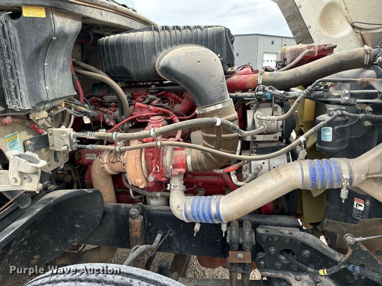 image for item MS9881 2013 Freightliner  Coronado SD 122 semi truck