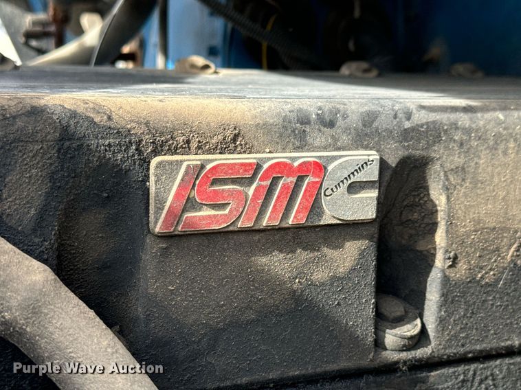 image for item MS9884 2001 Freightliner  FLD120 semi truck