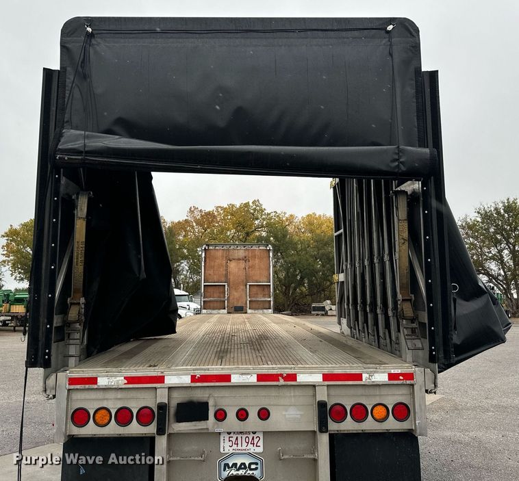 image for item MS9921 2014 Mac flatbed trailer