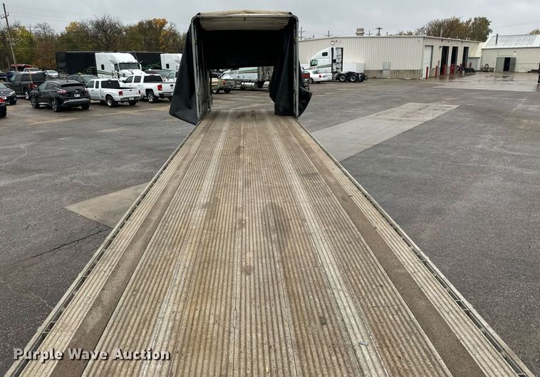 image for item MS9921 2014 Mac flatbed trailer
