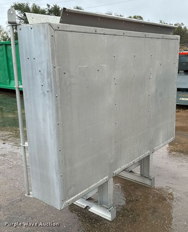 image for item MS9936 Iconic headache rack