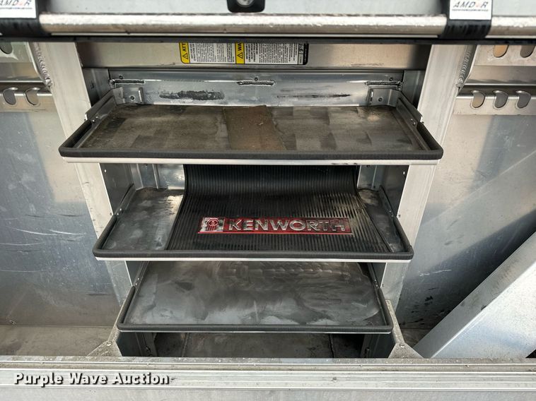 image for item MS9936 Iconic headache rack