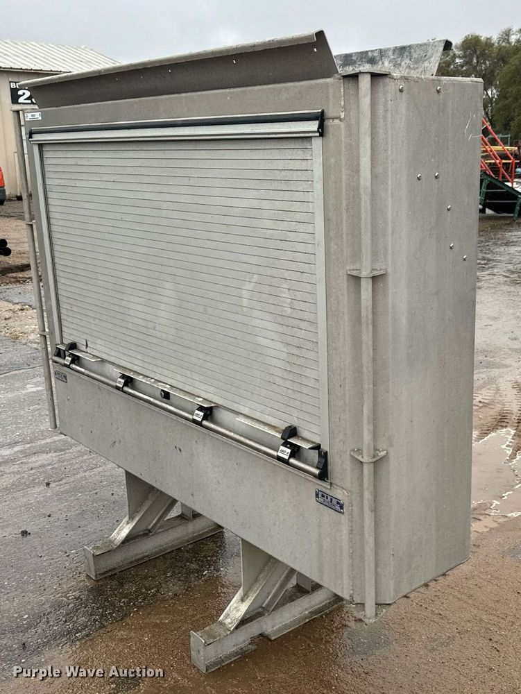 image for item MS9937 Iconic headache rack